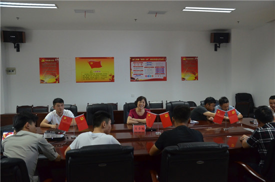 “傳承紅色基因、弘揚(yáng)八一精神”--城投集團(tuán)召開退伍軍人座談會(huì)