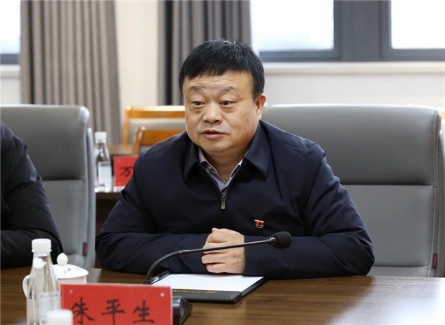 市國資委黨委書記、主任朱平生帶隊(duì)走訪慰問城投集團(tuán)